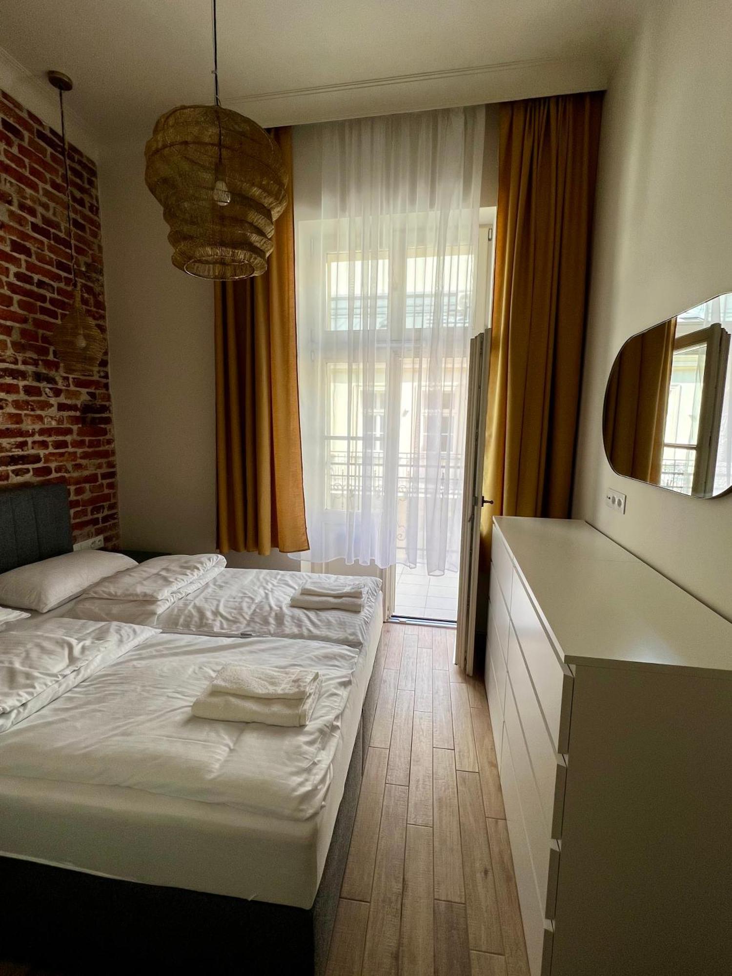 Sebastiana Street Luxury Apartment Kraków Exteriör bild